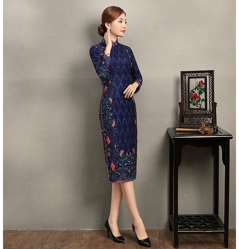 dark blue qipao