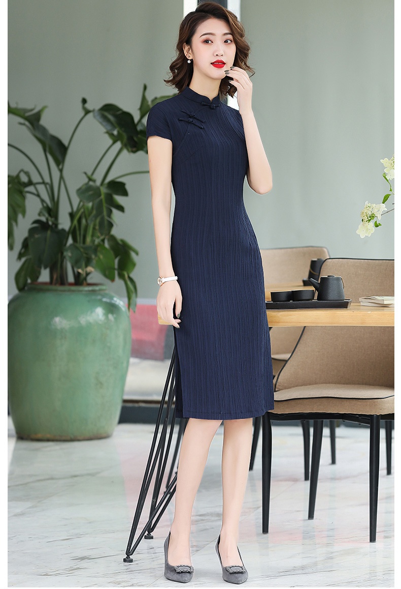 dark blue qipao