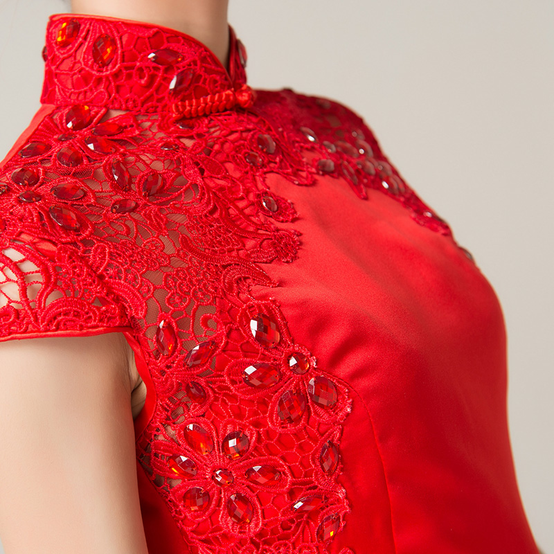 red lace cheongsam