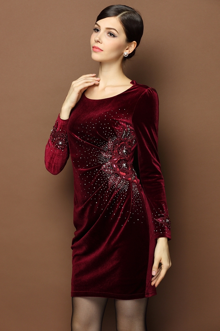 Spectacular Embroidery Short Scoop Neck Velvet Dress - Claret - Qipao ...
