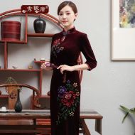 Wonderful Floral Drawing Velvet Qipao Cheongsam - Claret