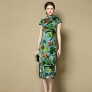 Ravishing Flocked Silk Cheongsam Qipao Dress - Green