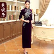 Ravishing Beaded Embroidery Cheongsam Qipao Chinese Dress