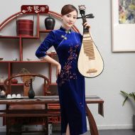 Blossom Embroidery Velvet Cheongsam Qipao - Blue