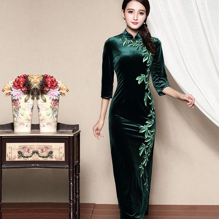 Magnificent Embroidery Dress Qipao ...